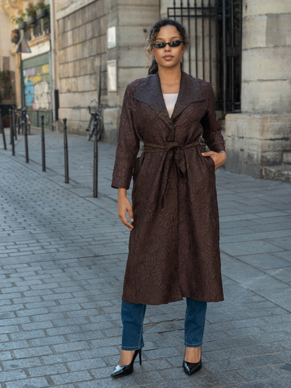 Vera, le trench texturé ceinturé