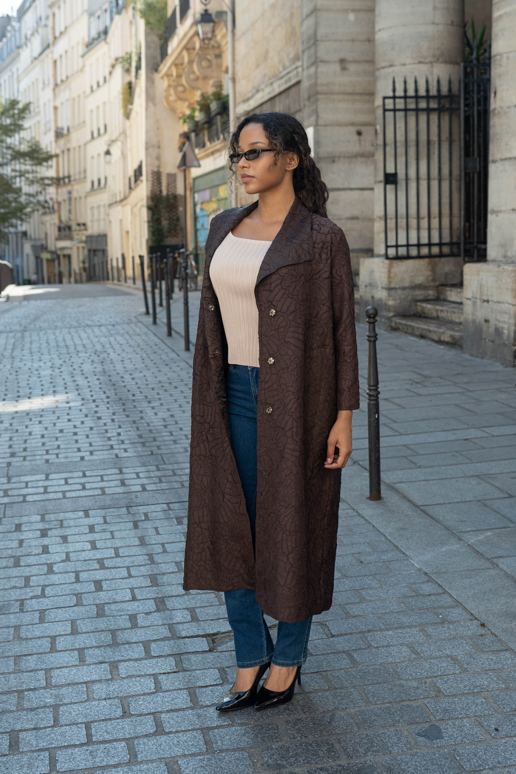 Vera, le trench texturé ceinturé – Image 8