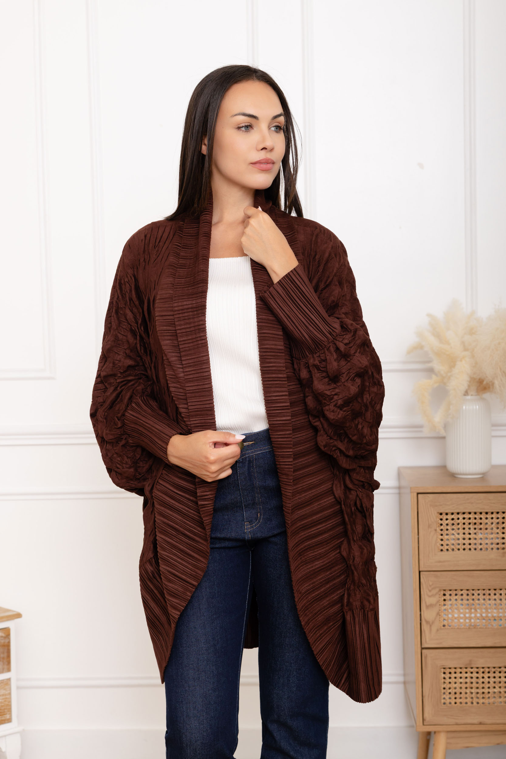 Roxane, la veste longue kimono à manches froissées bouffantes