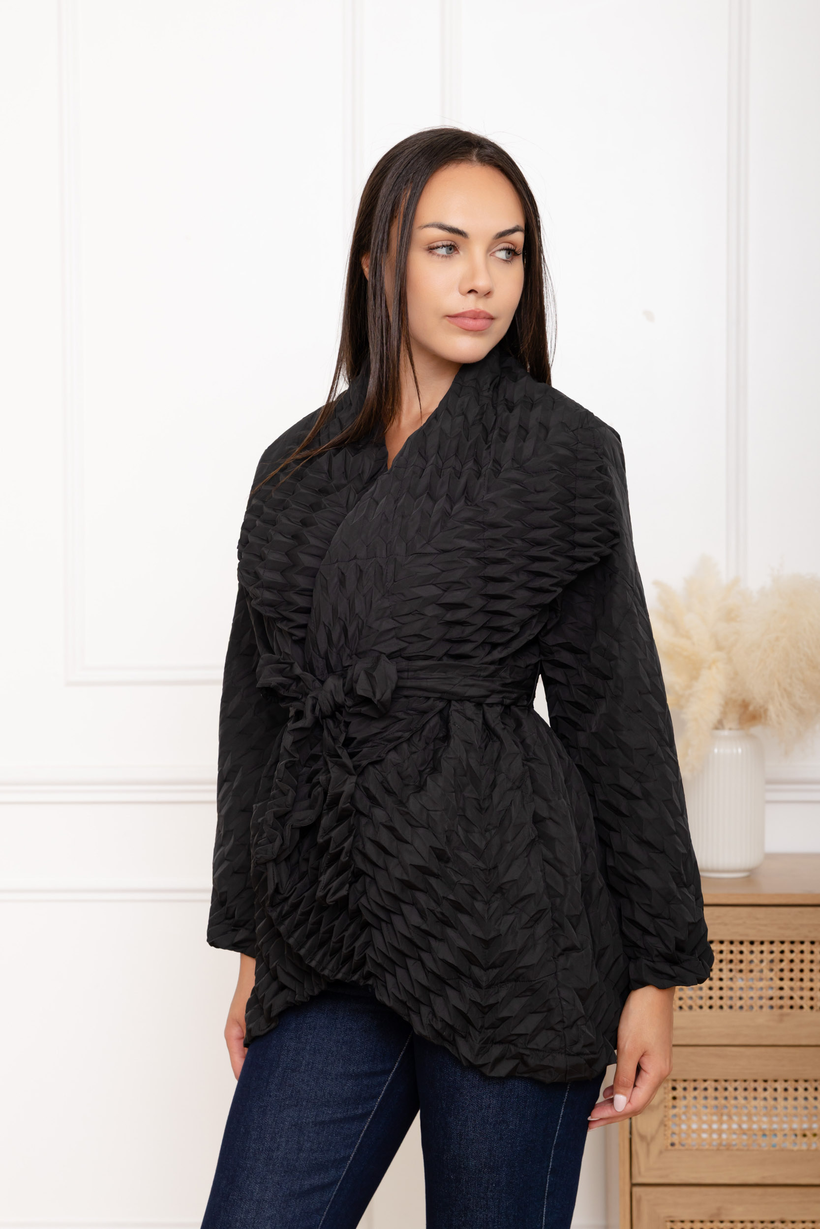 Talia, le manteau texturé croisé ceinturé grand col – Image 7