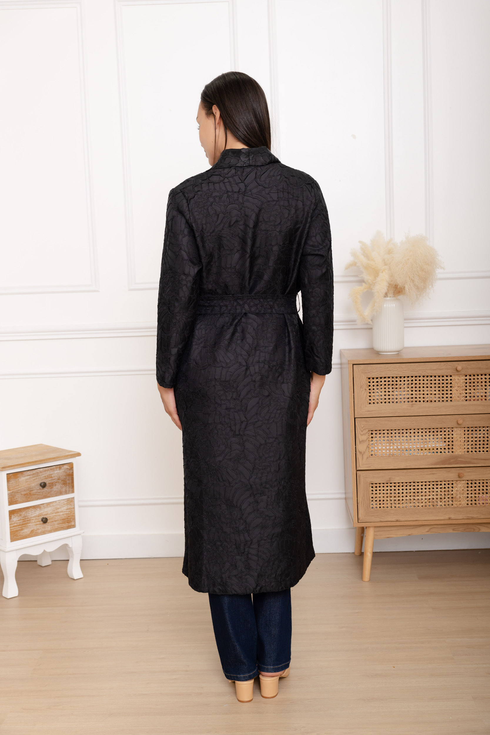 Vera, le trench texturé ceinturé – Image 10