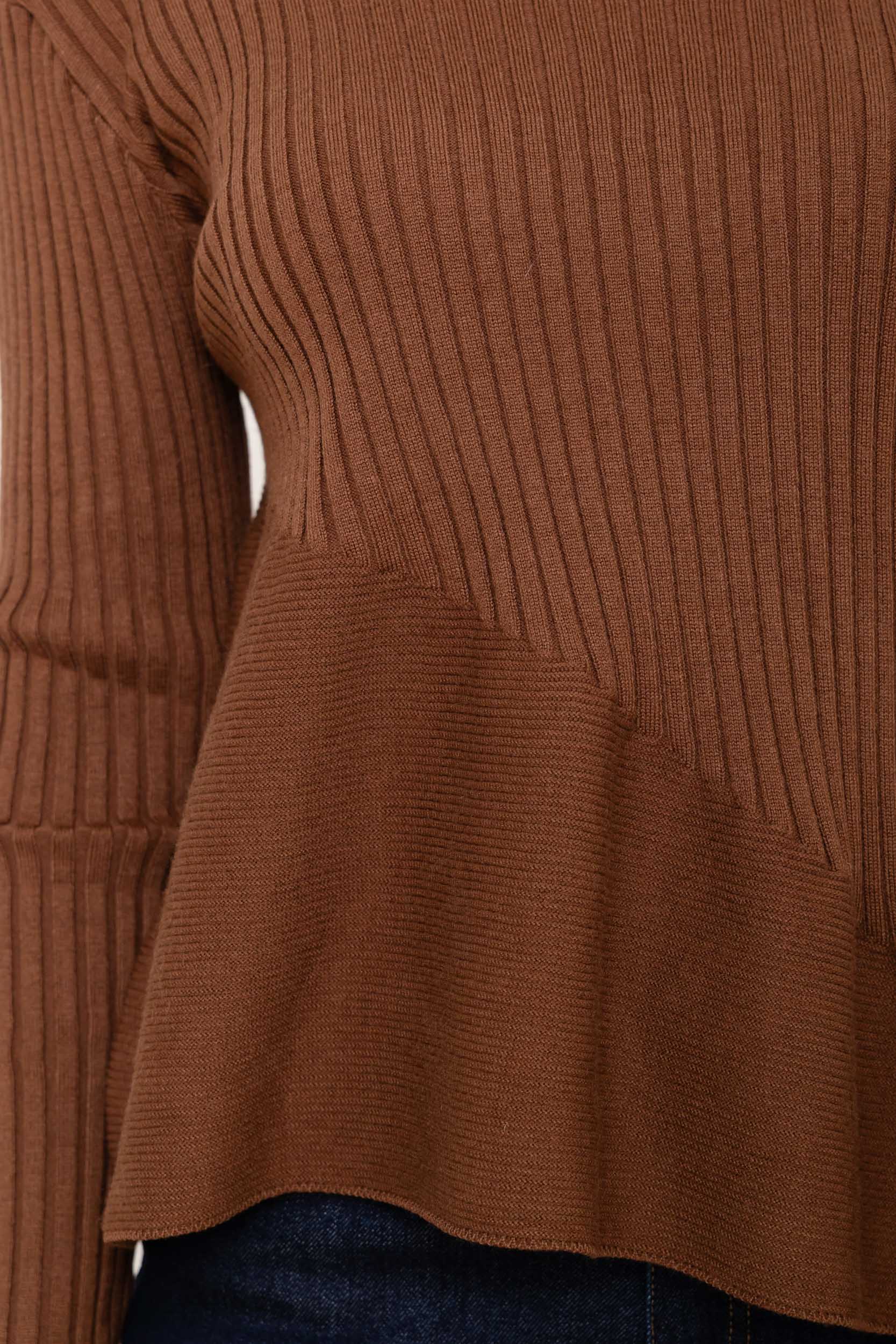 Maëlys, le pull côtelé cintré col bateau – Image 5