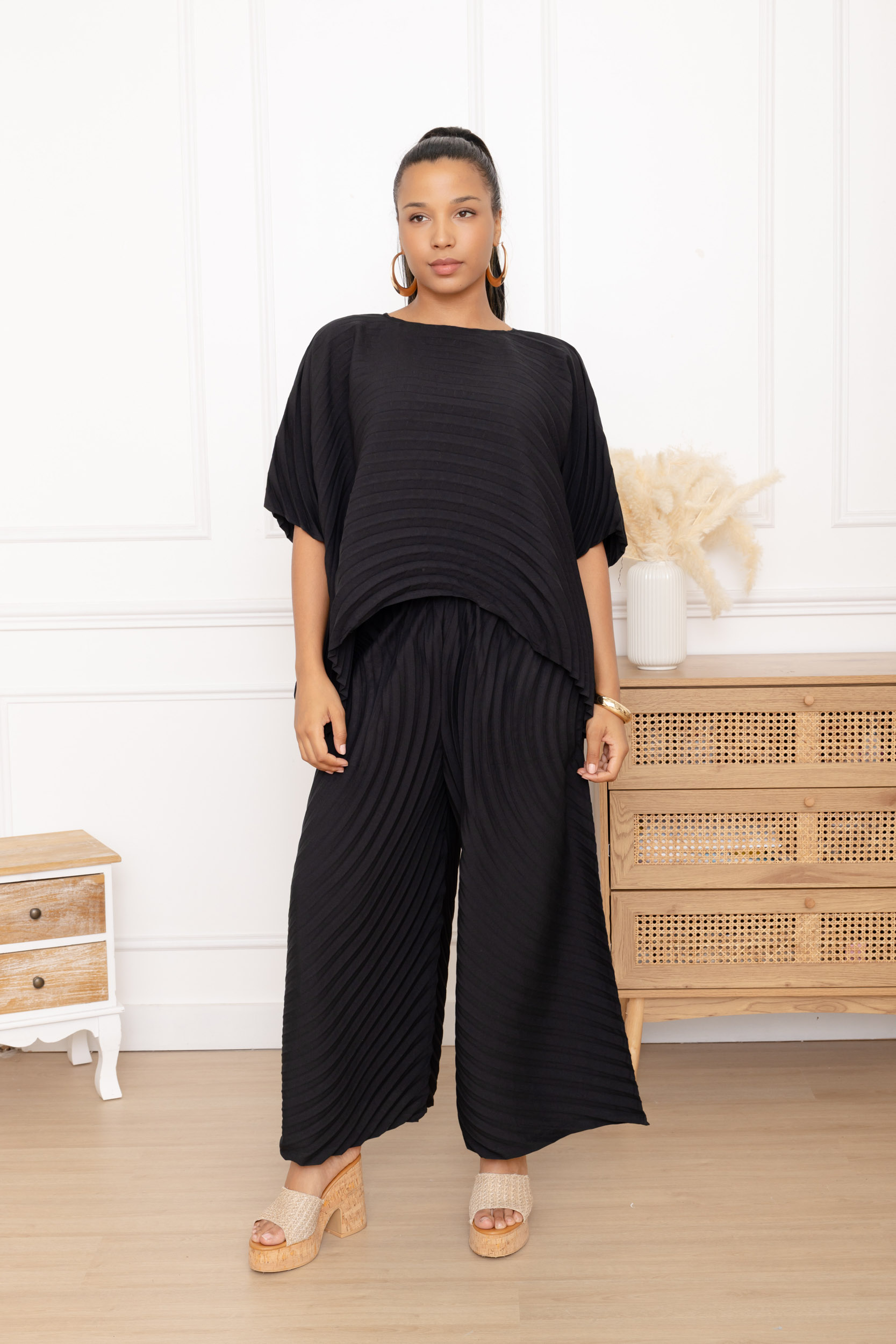 Alba, le pantalon en relief en onde – Image 2