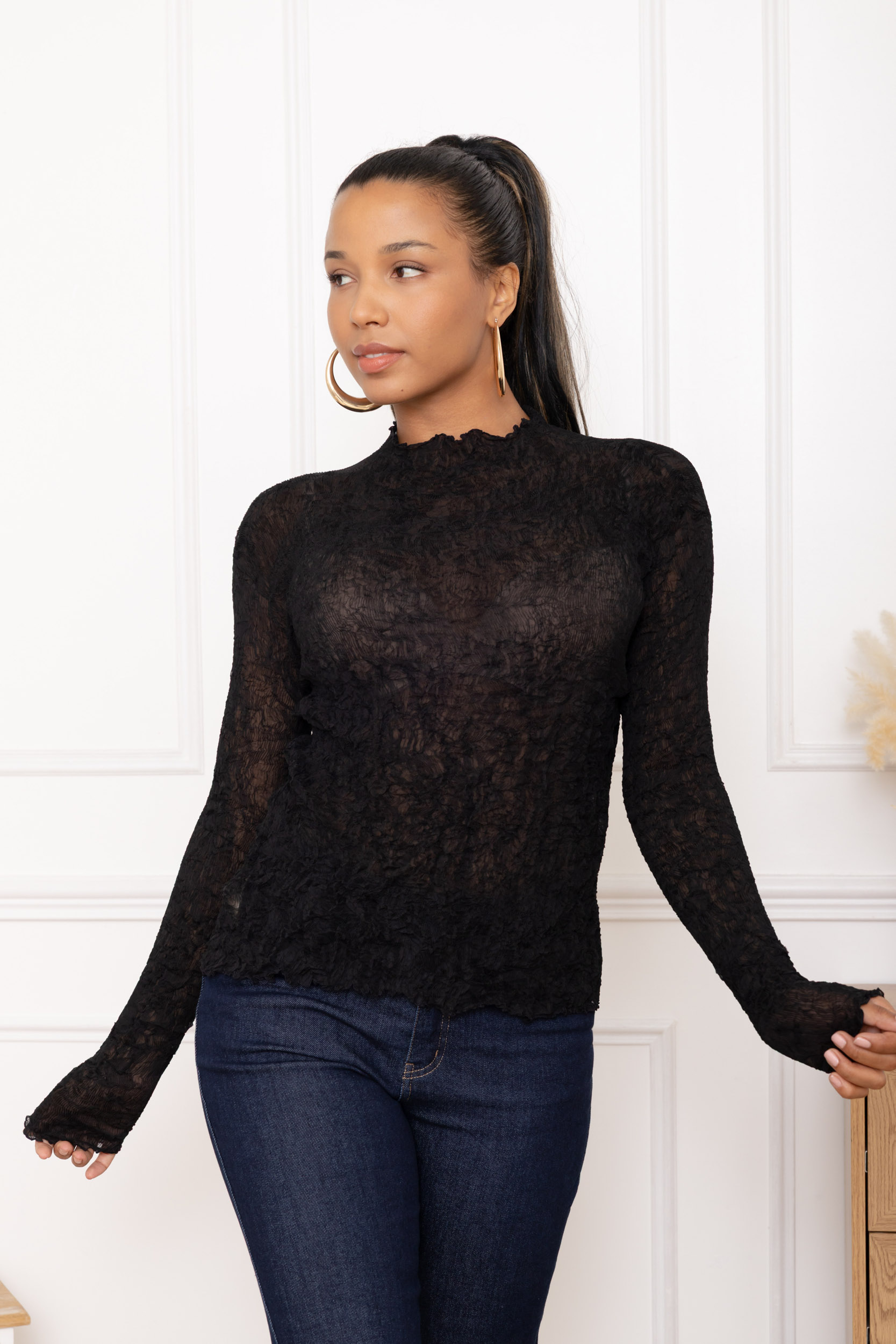 Mila, le top froissé col montant manches longues – Image 30