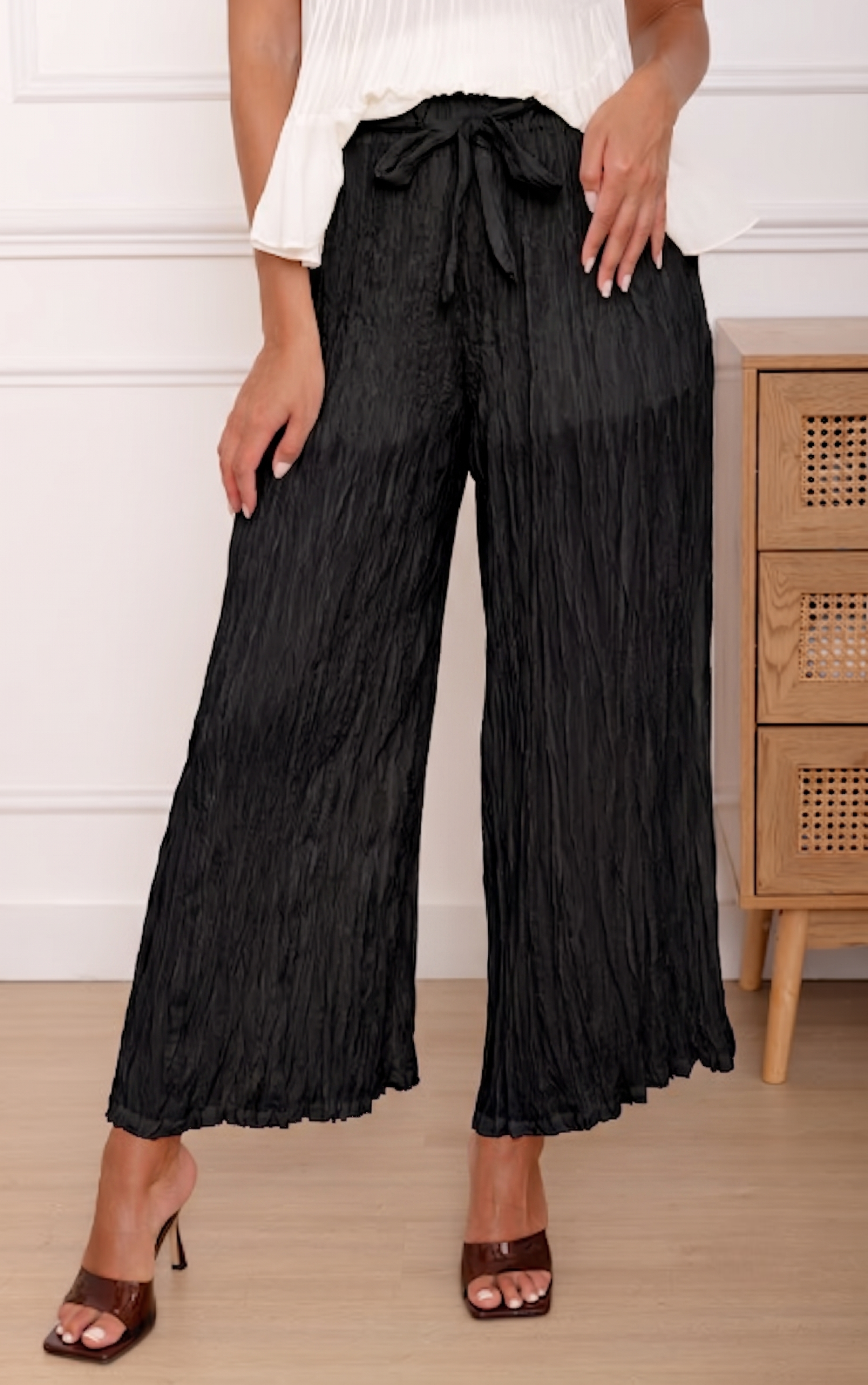 Éléonore, le pantalon large froissé à lien noué – Image 6