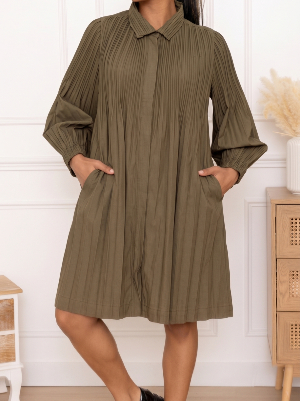 Romy, le manteau plissé zippé manches bouffantes - Kaki