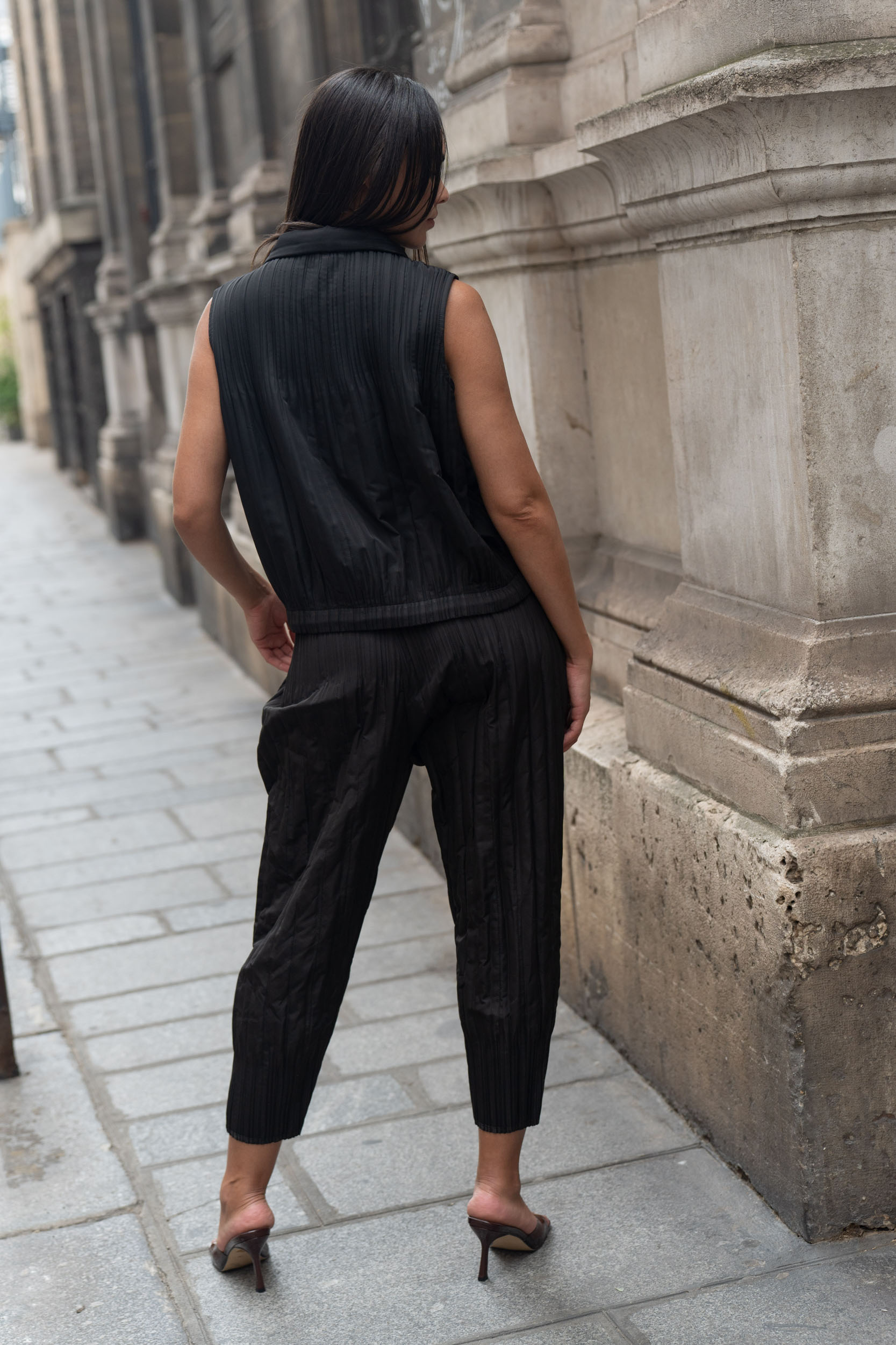 Nova, l'ensemble gilet zippé et pantalon fuselé – Image 4