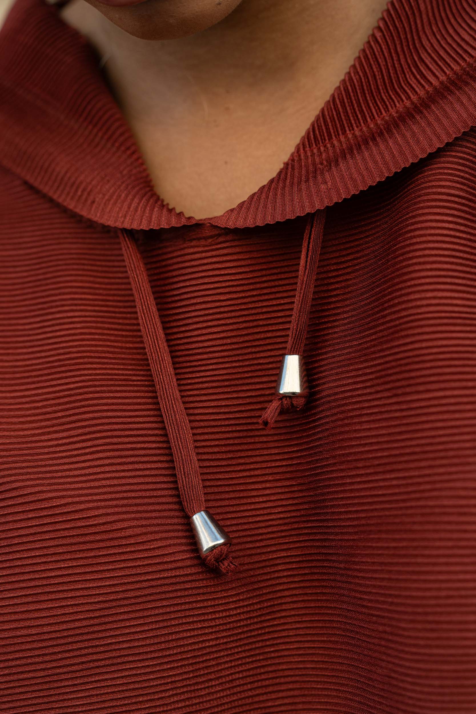 Léna, le sweat à capuche plissé oversize – Image 18